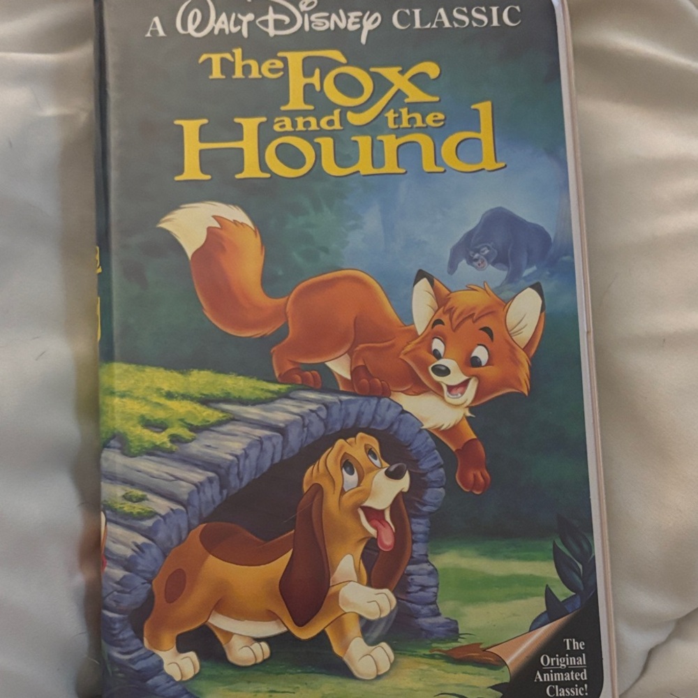 Disney The Fox and the Hound VHS - Black Diamond Edition